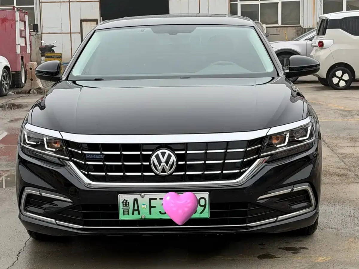 VOLKSWAGEN PASSAT NEW ENERGY