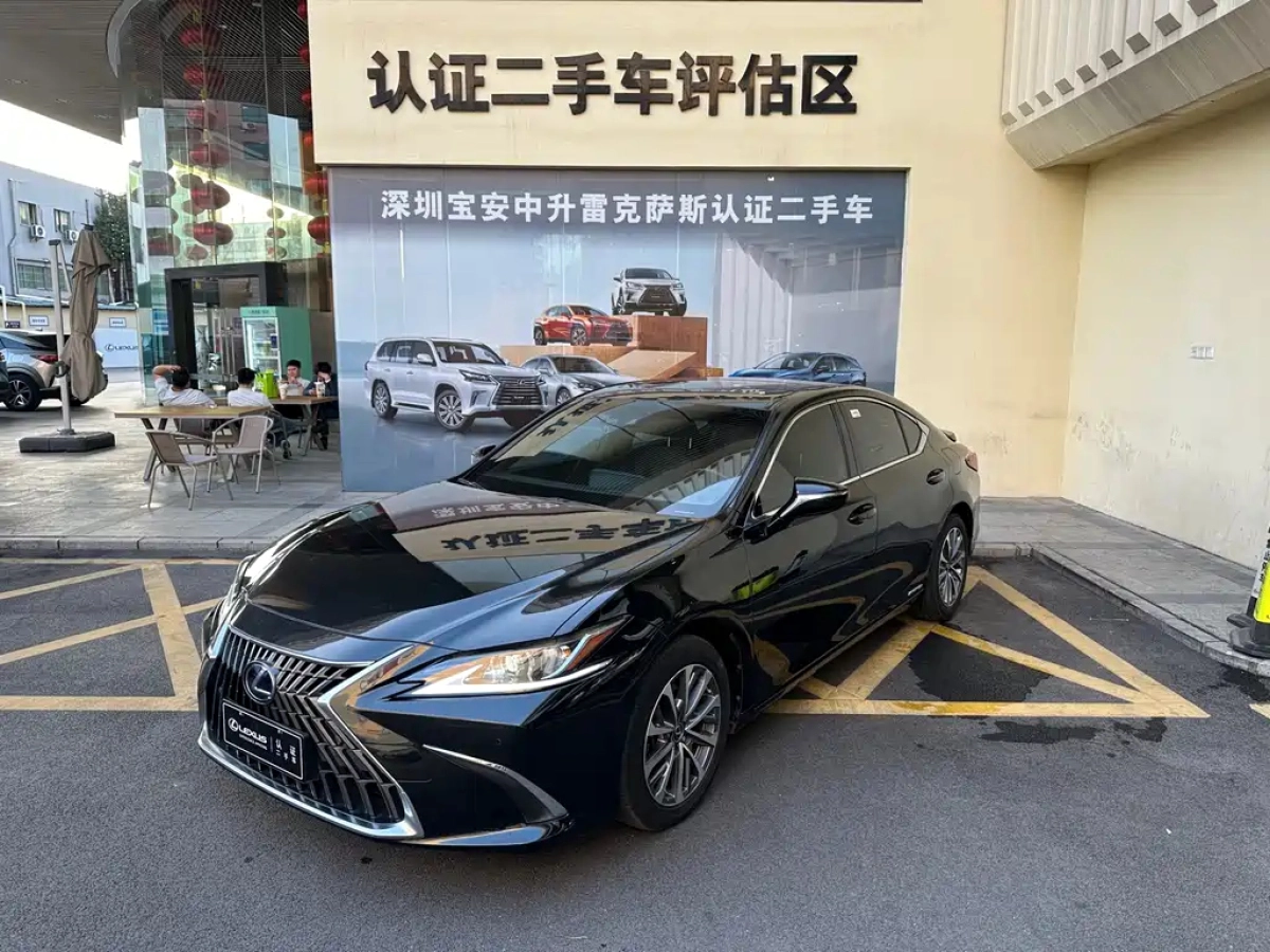 LEXUS ES  2022