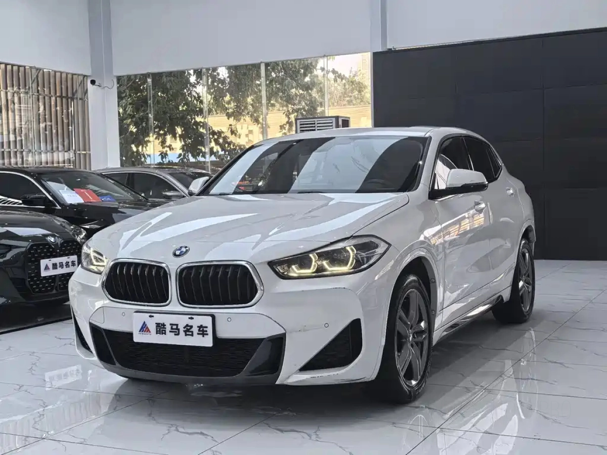 BMW X2  2022