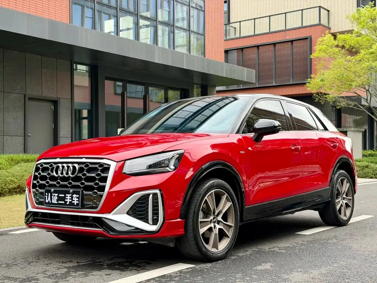 AUDI Q2L  2022