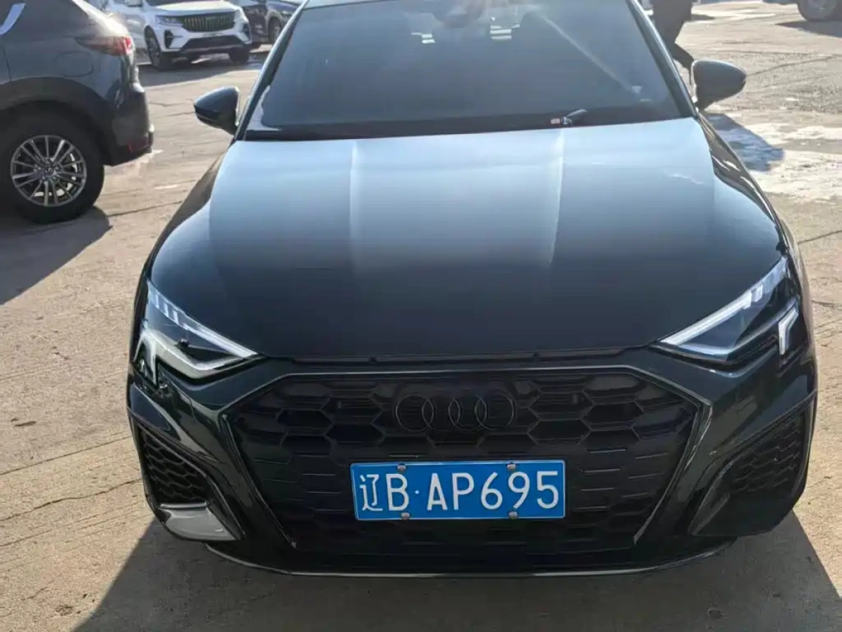 AUDI A3  2023