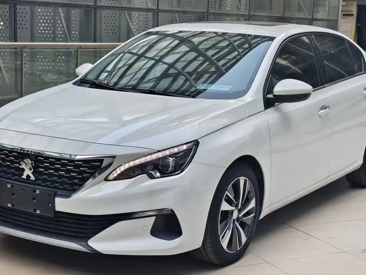 PEUGEOT 408  2021