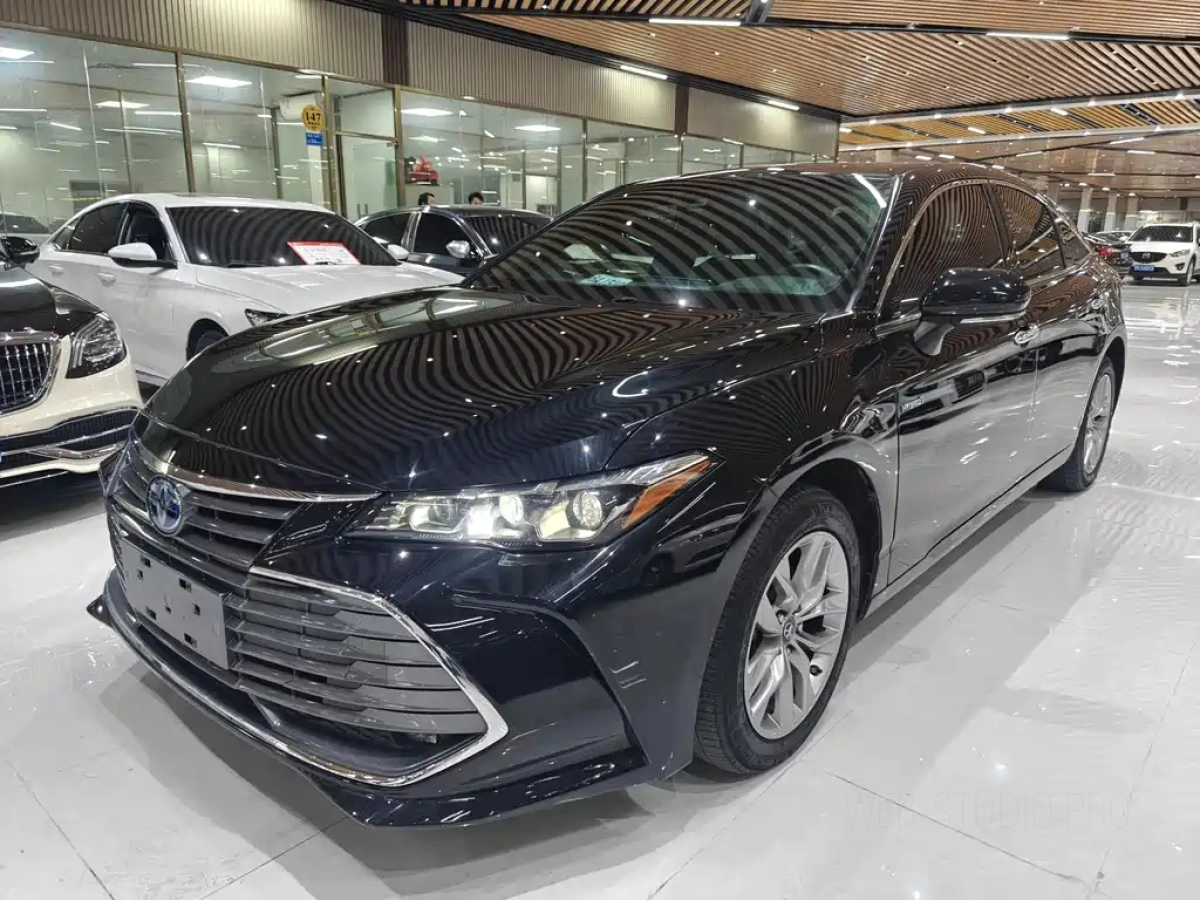 TOYOTA AVALON  2021
