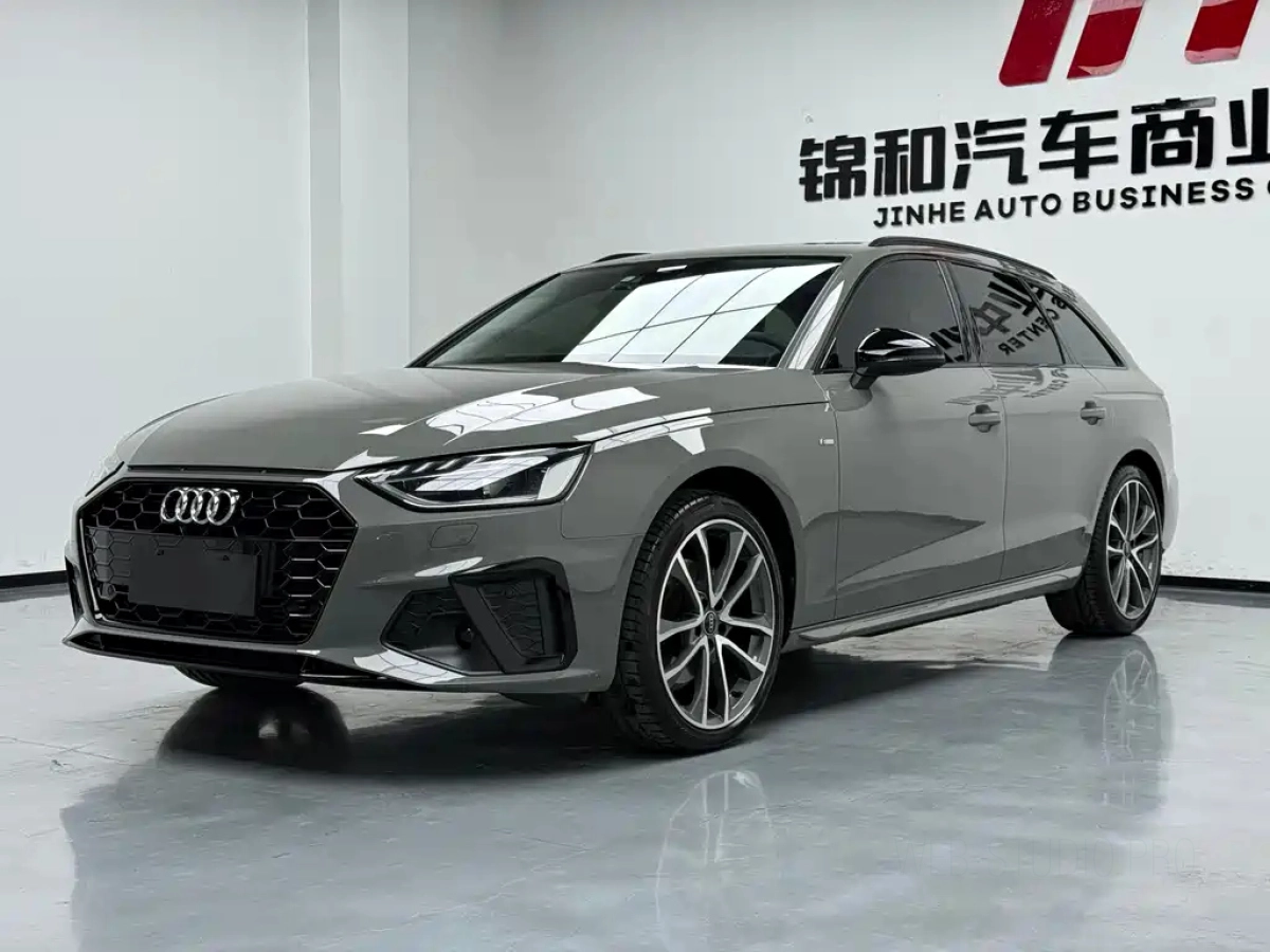 AUDI A4 IMPORT  2022