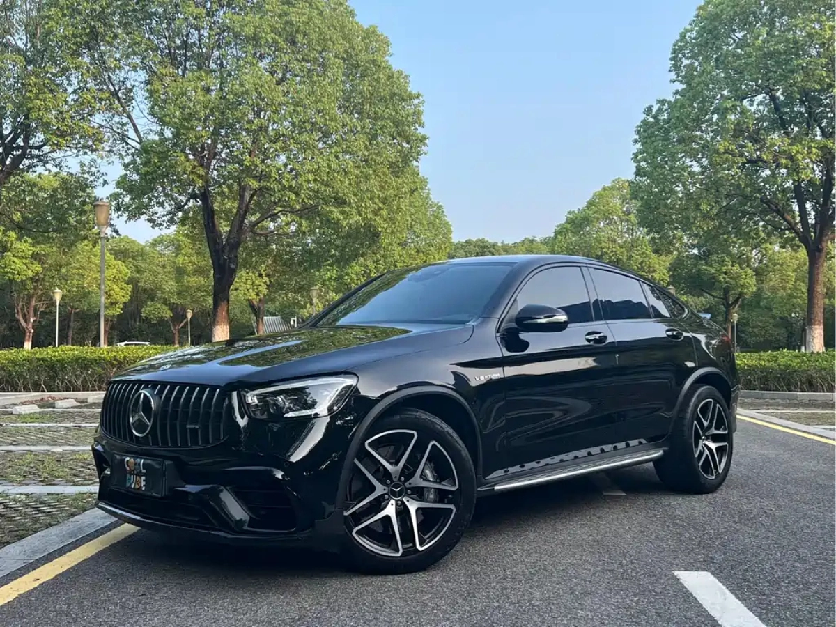 MERCEDES-BENZ GLC COUPE AMG  2021