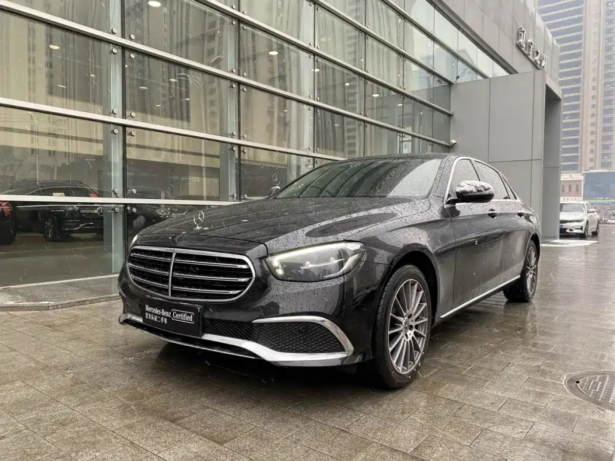 MERCEDES-BENZ E-CLASS  2021