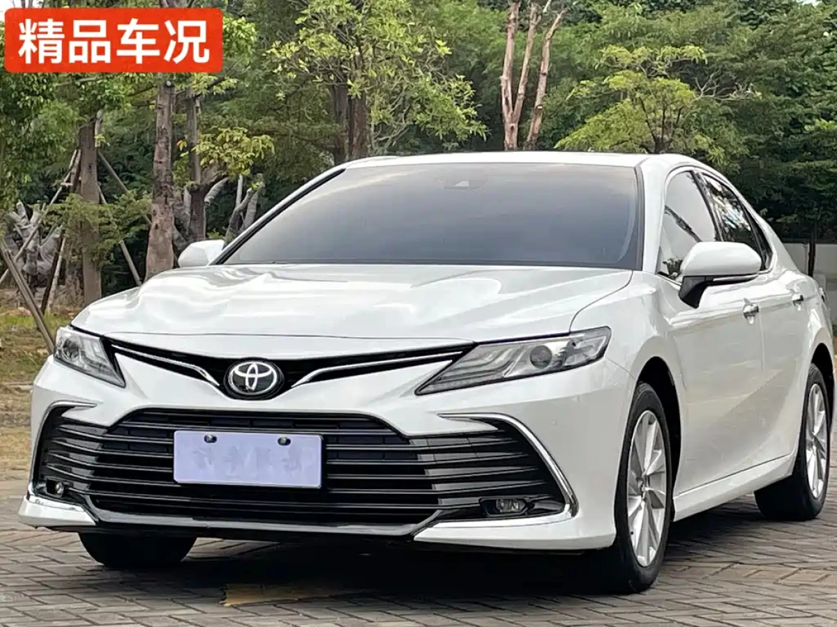TOYOTA CAMRY  2021