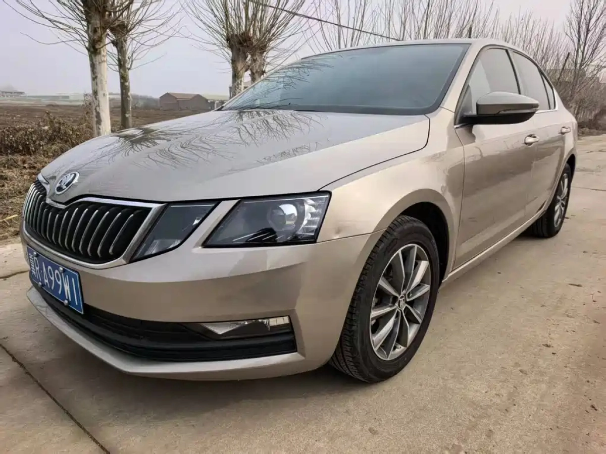 SKODA OCTAVIA  2022