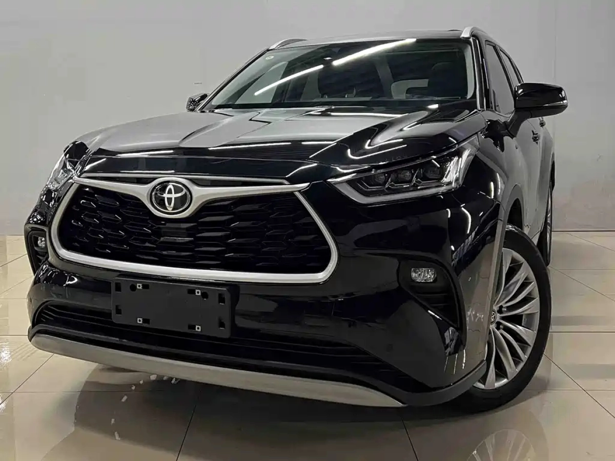 TOYOTA HIGHLANDER  2024