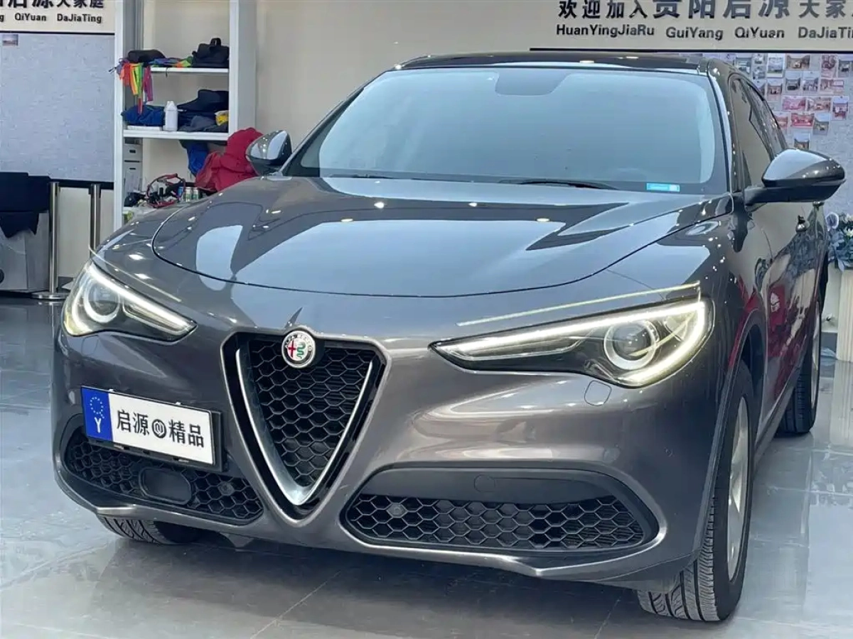 ALFAROMEO STELVIO  2019