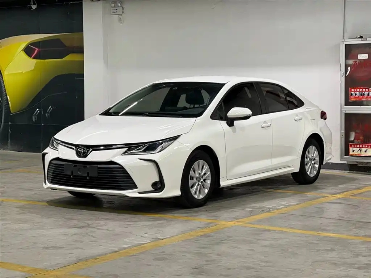 TOYOTA COROLLA  2021