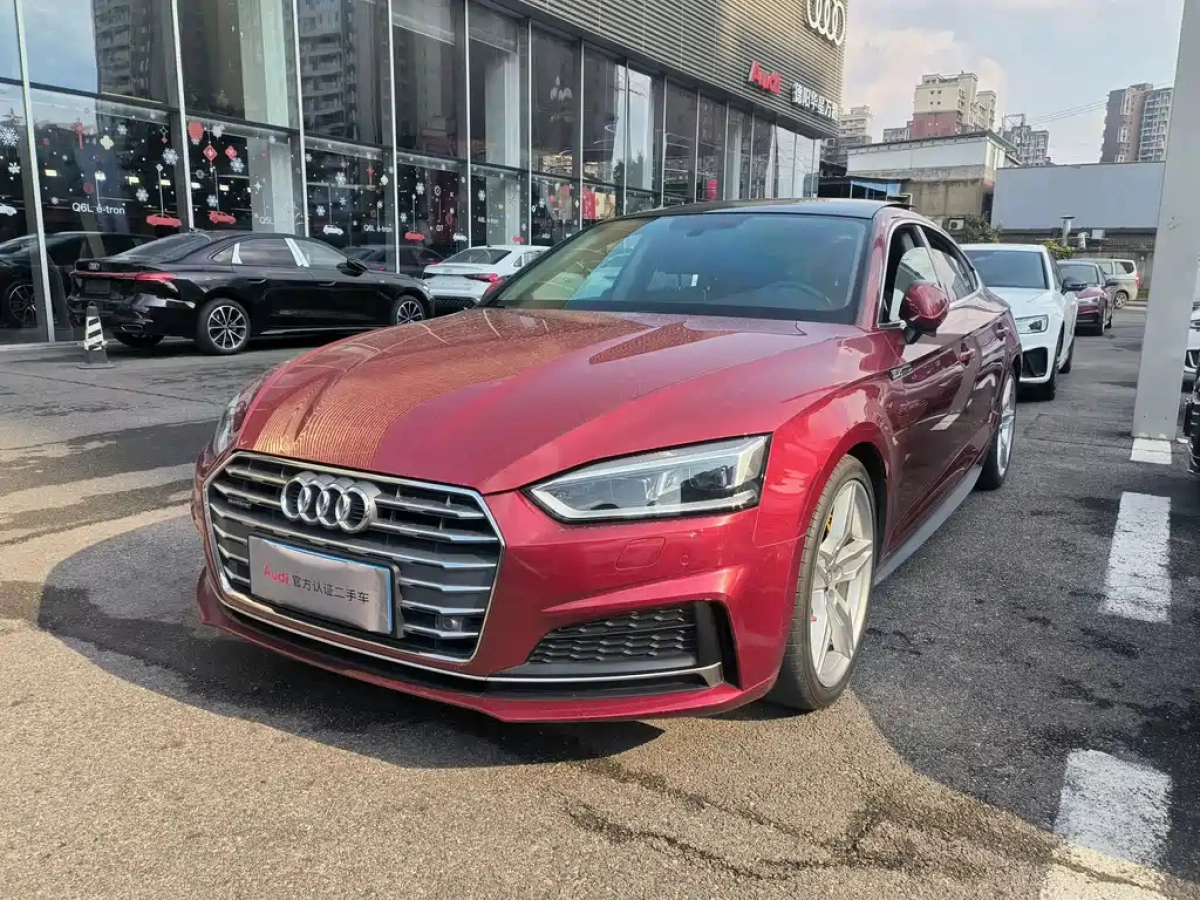 AUDI A5  2019