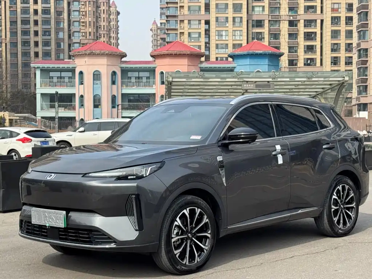 CHANGAN QIYUAN NEVO Q05  2025
