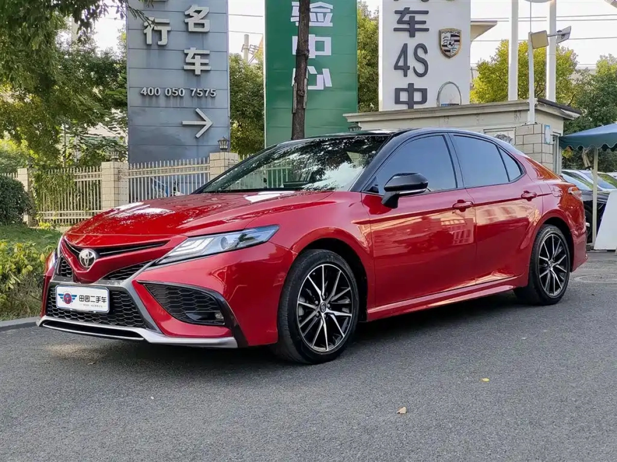TOYOTA CAMRY 2023