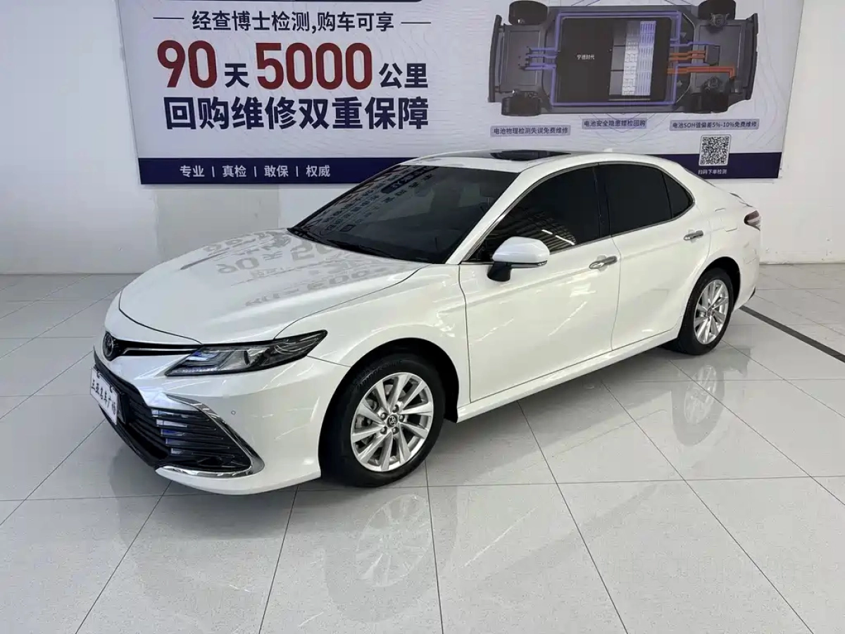 TOYOTA CAMRY 2023
