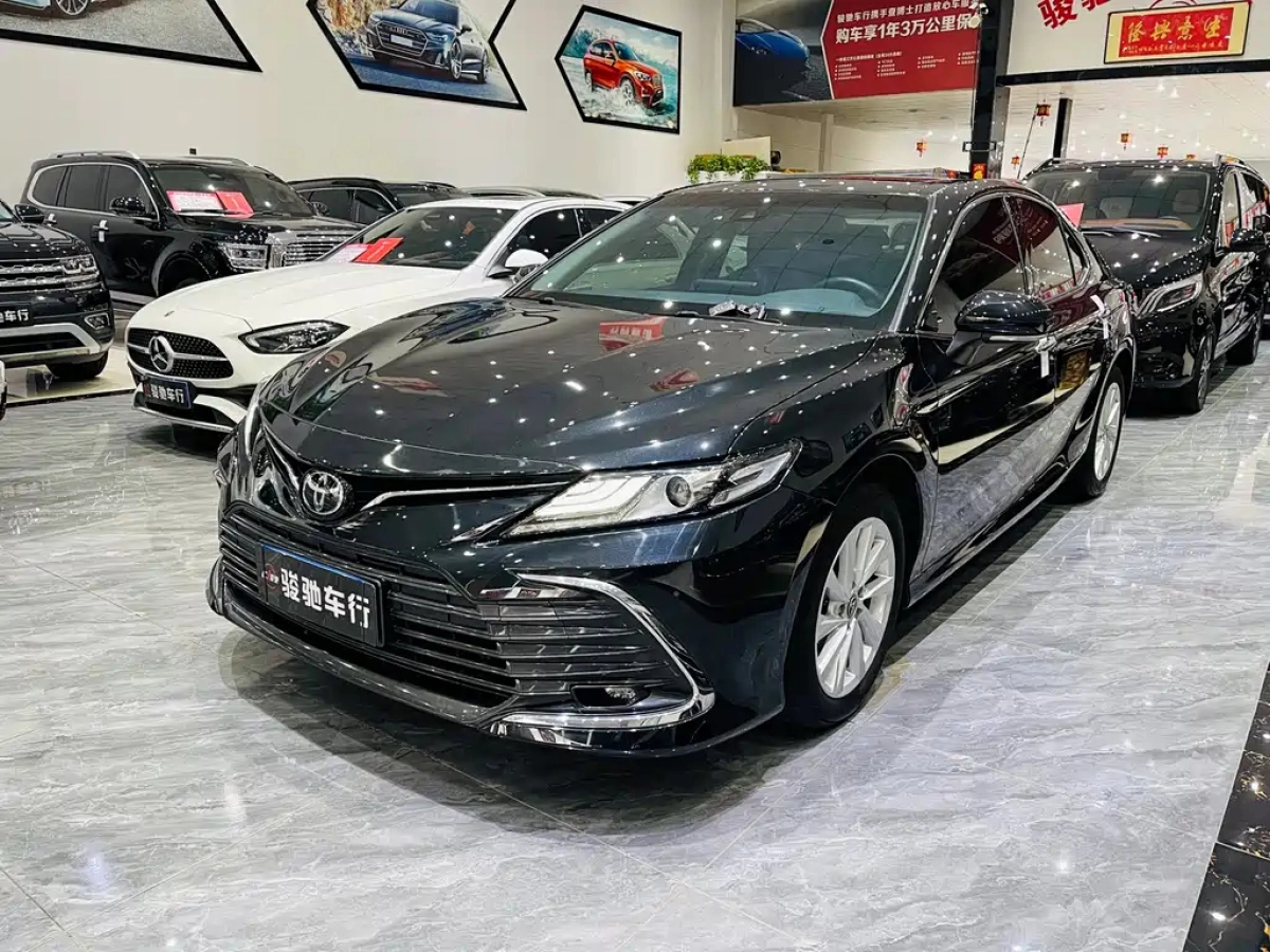 TOYOTA CAMRY 2023