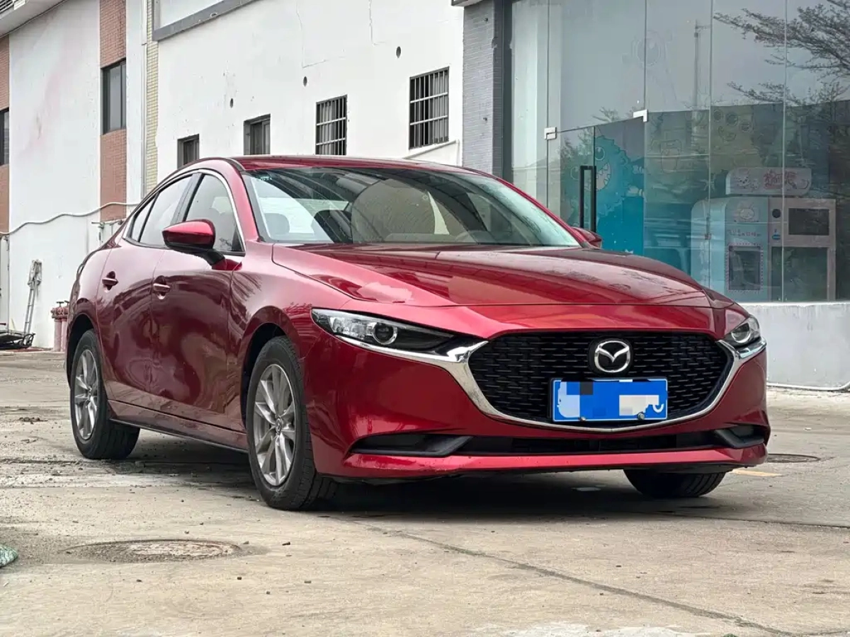 MAZDA 3 AXELA