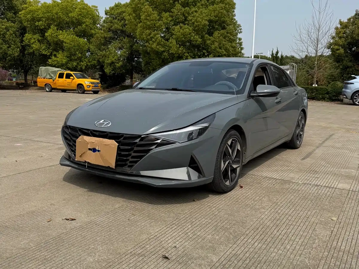 HYUNDAI ELANTRA  2021