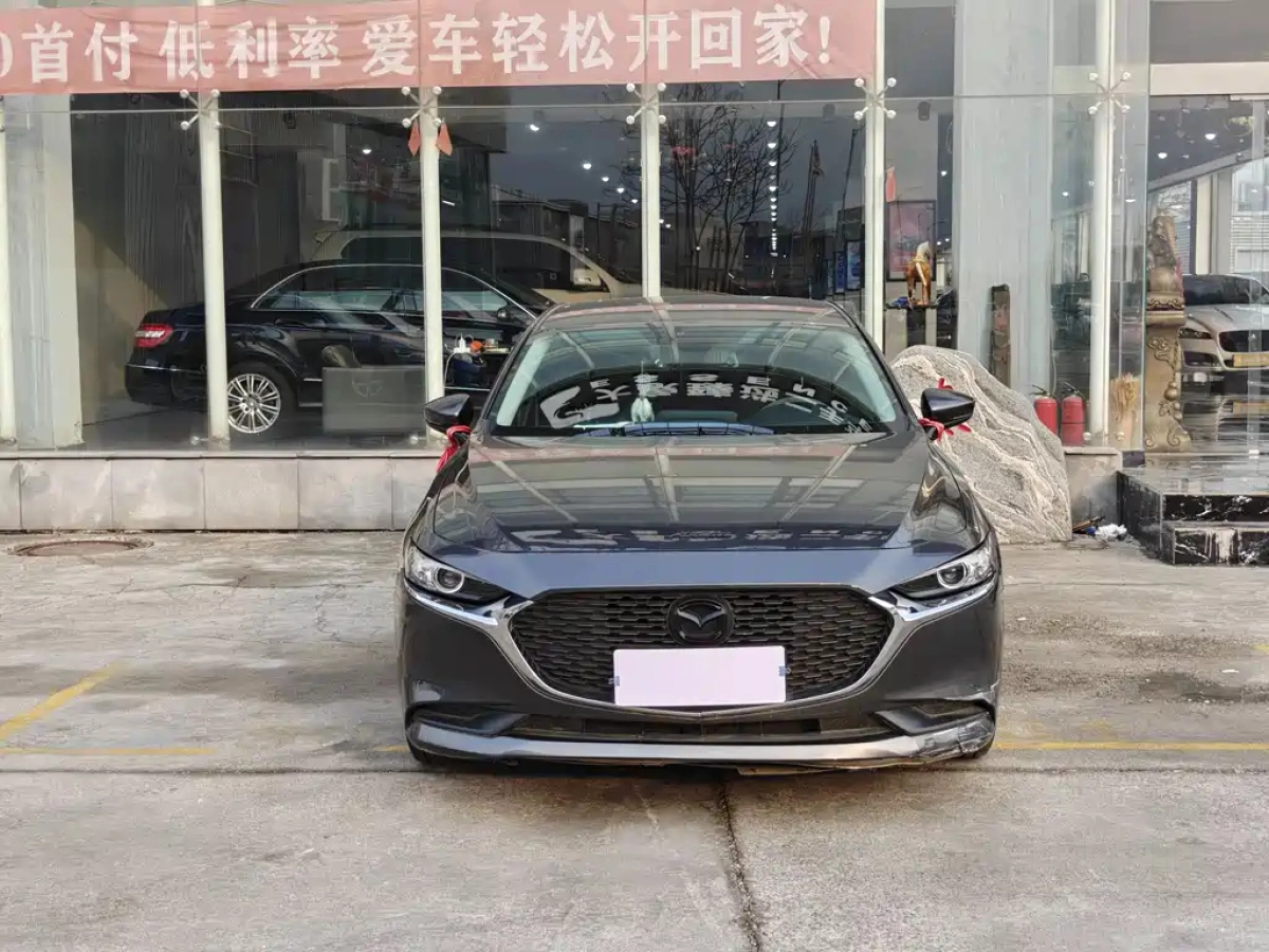 MAZDA 3 AXELA