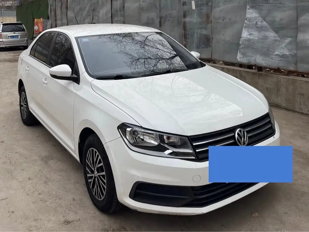 VOLKSWAGEN SANTANA  2022