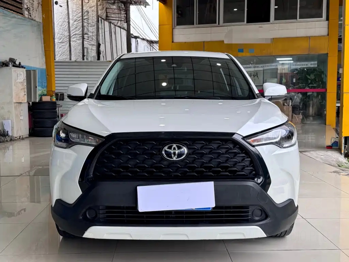 TOYOTA COROLLA CROSS