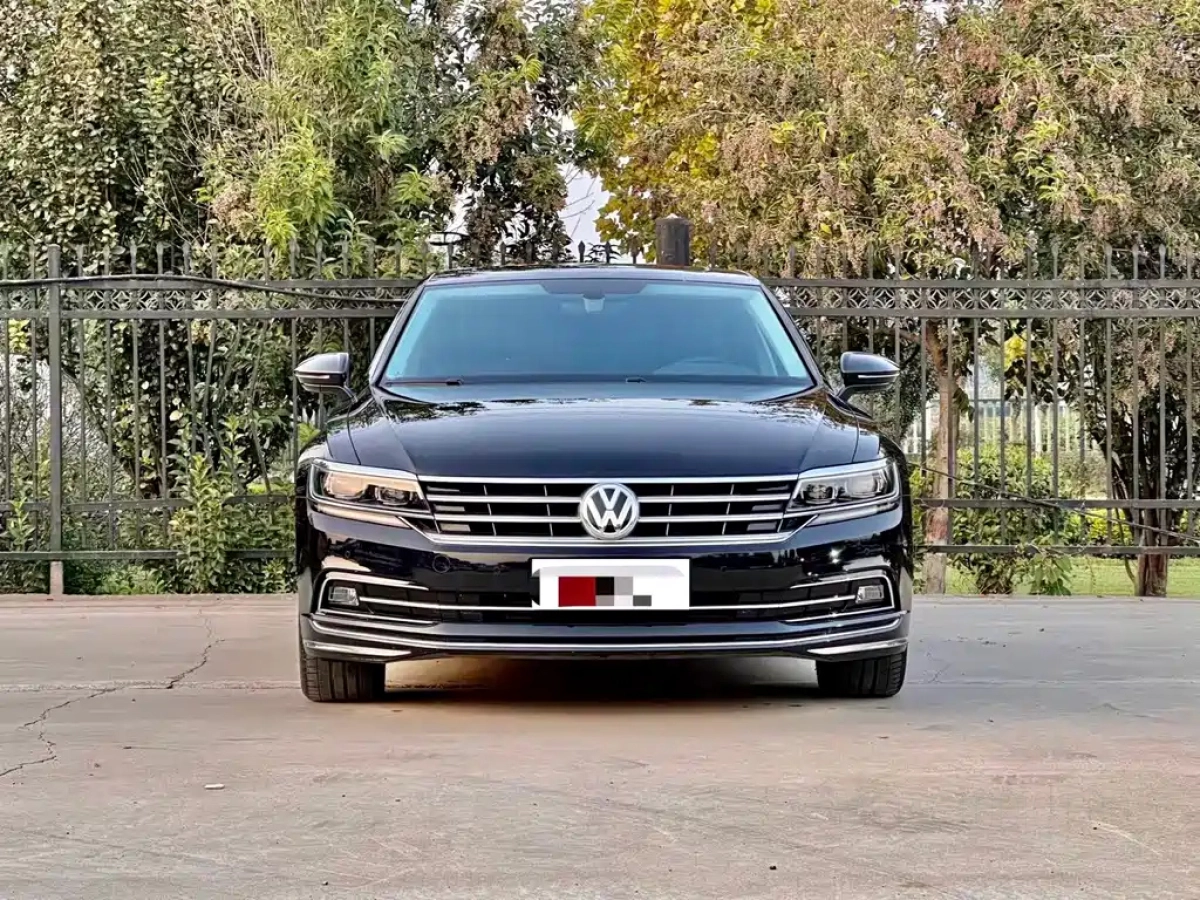 VOLKSWAGEN PHIDEON