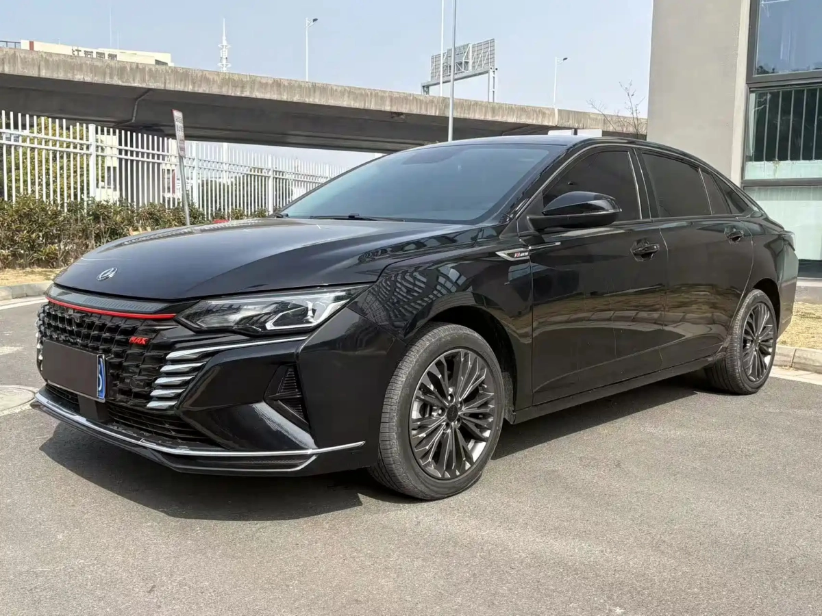 DONGFENG AEOLUS YIXUAN MAX