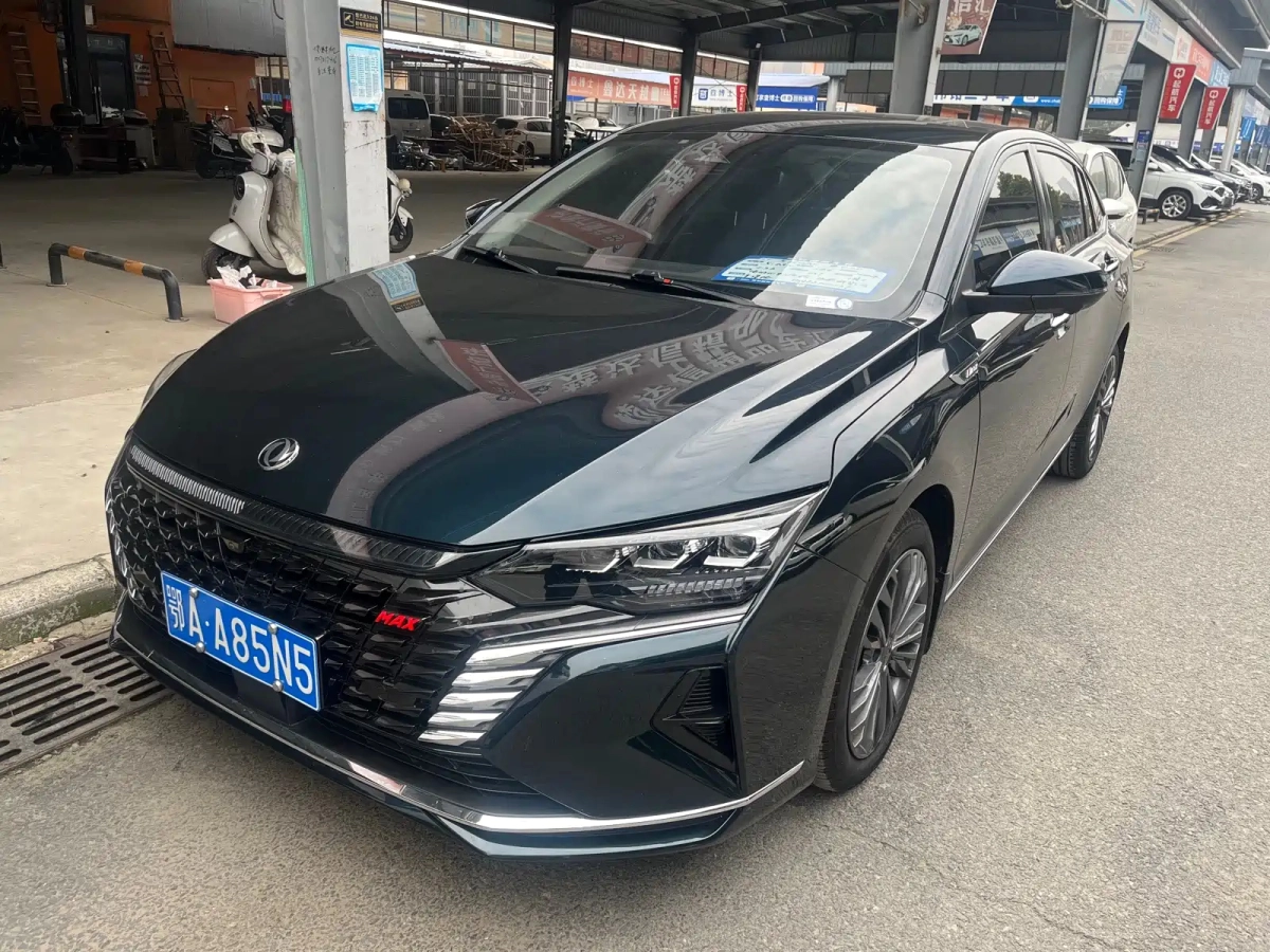 DONGFENG AEOLUS YIXUAN MAX  2022