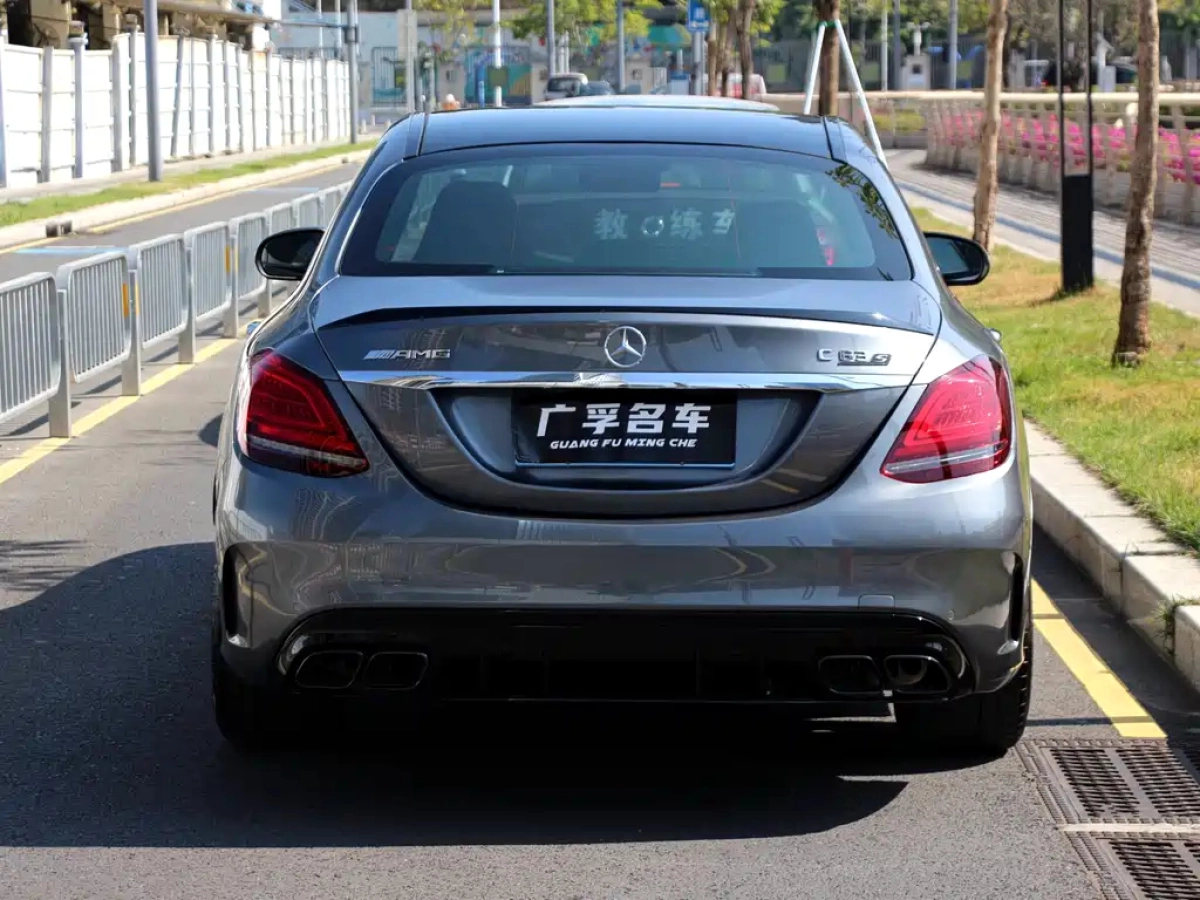 MERCEDES-BENZ C-CLASS AMG