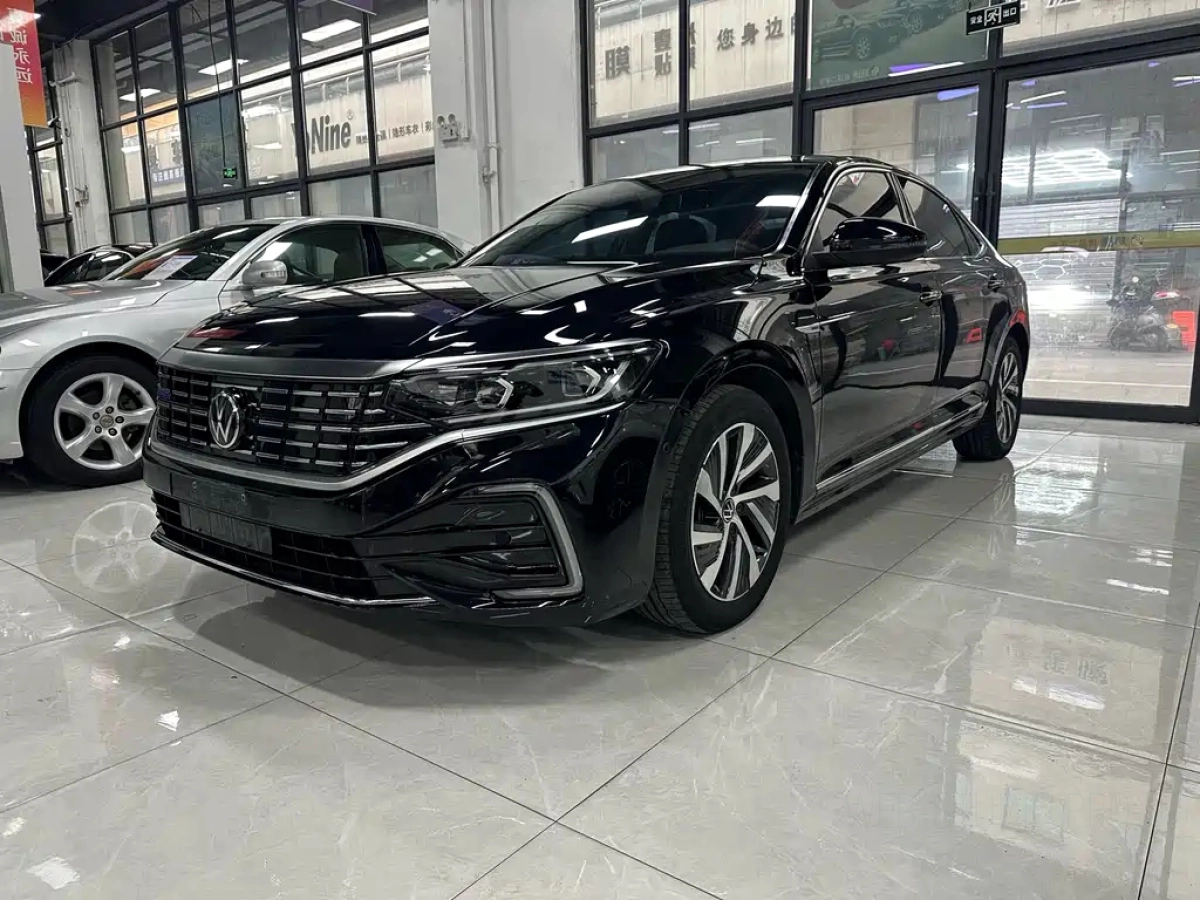 VOLKSWAGEN PASSAT NEW ENERGY  2022