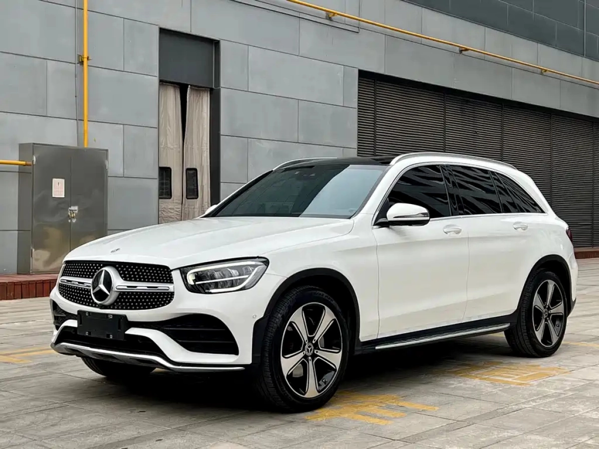 MERCEDES-BENZ GLC  2022