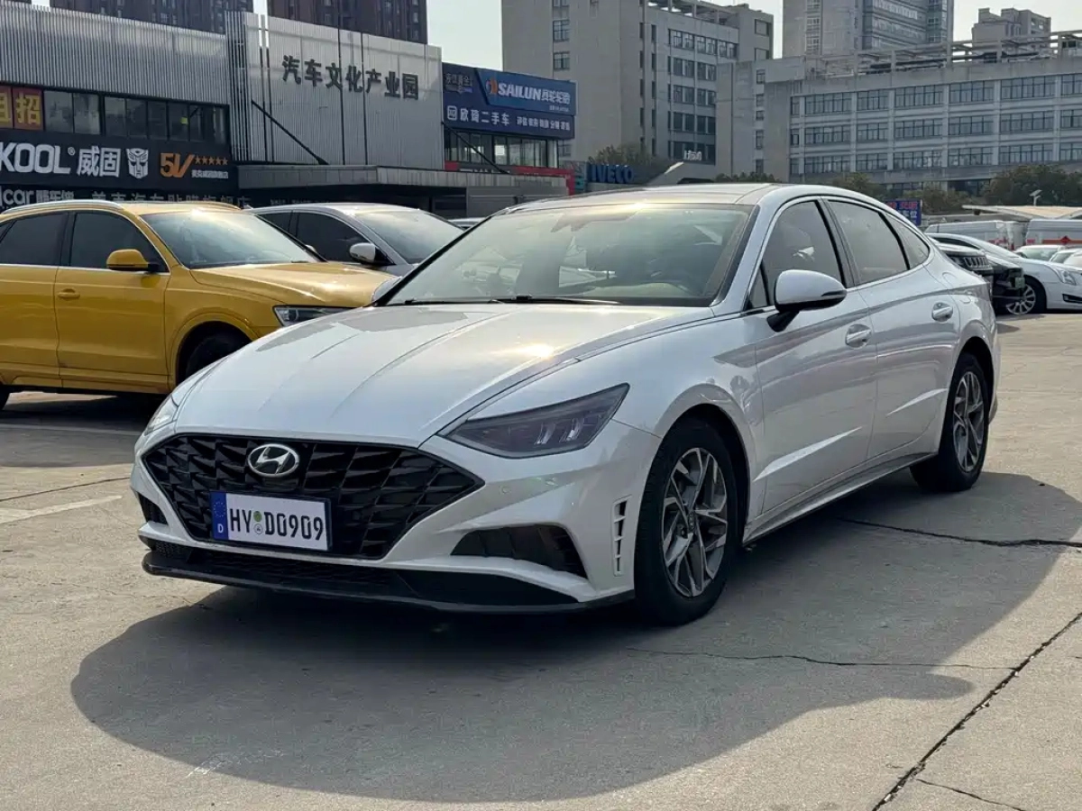 HYUNDAI SONATA  2022