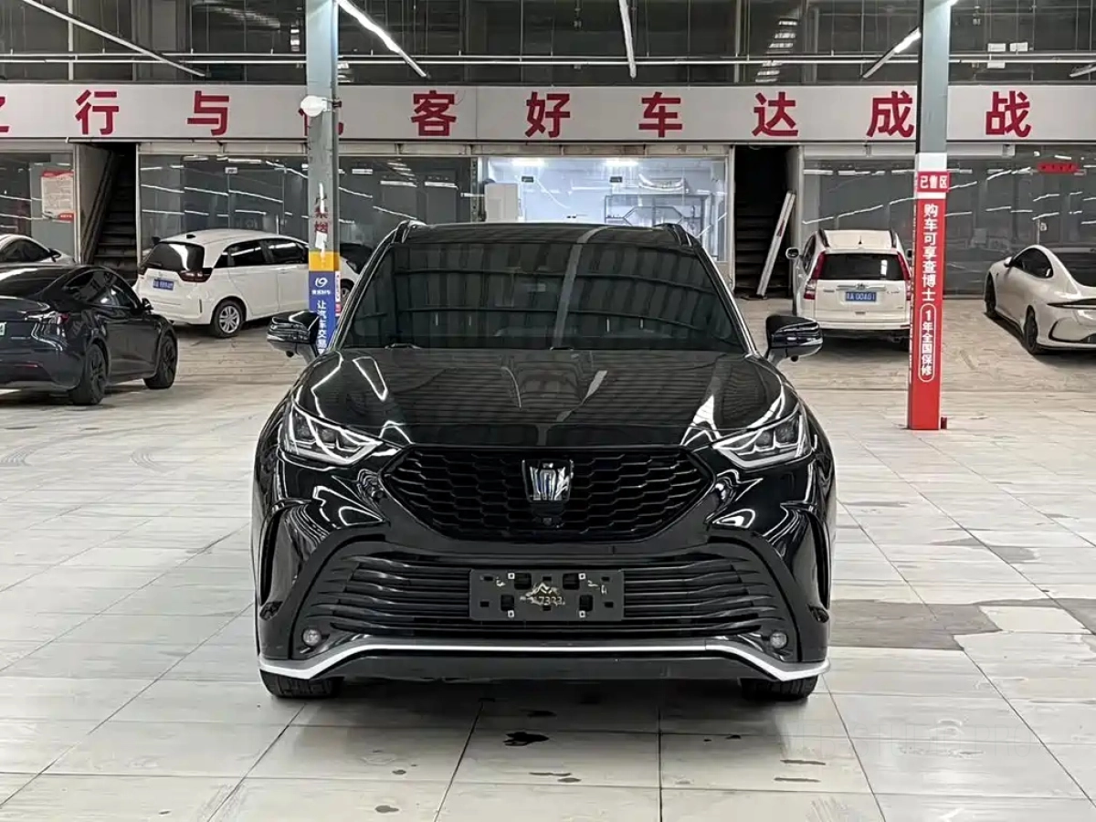 TOYOTA CROWN KLUGER