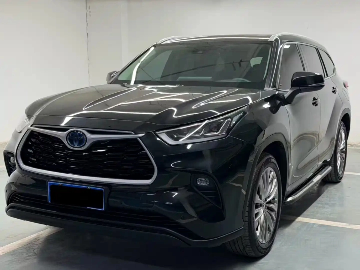 TOYOTA HIGHLANDER  2023