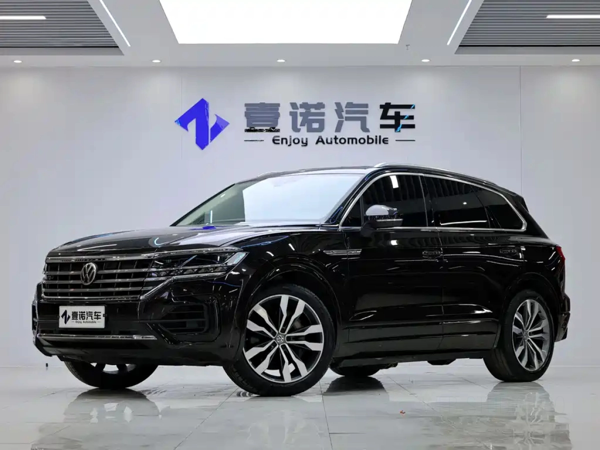 VOLKSWAGEN TOUAREG  2019
