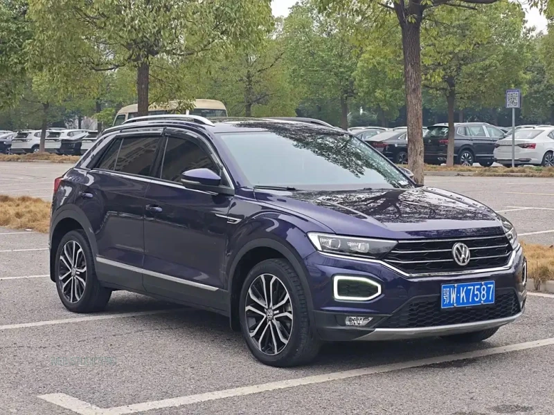 VOLKSWAGEN T-ROC TANGE