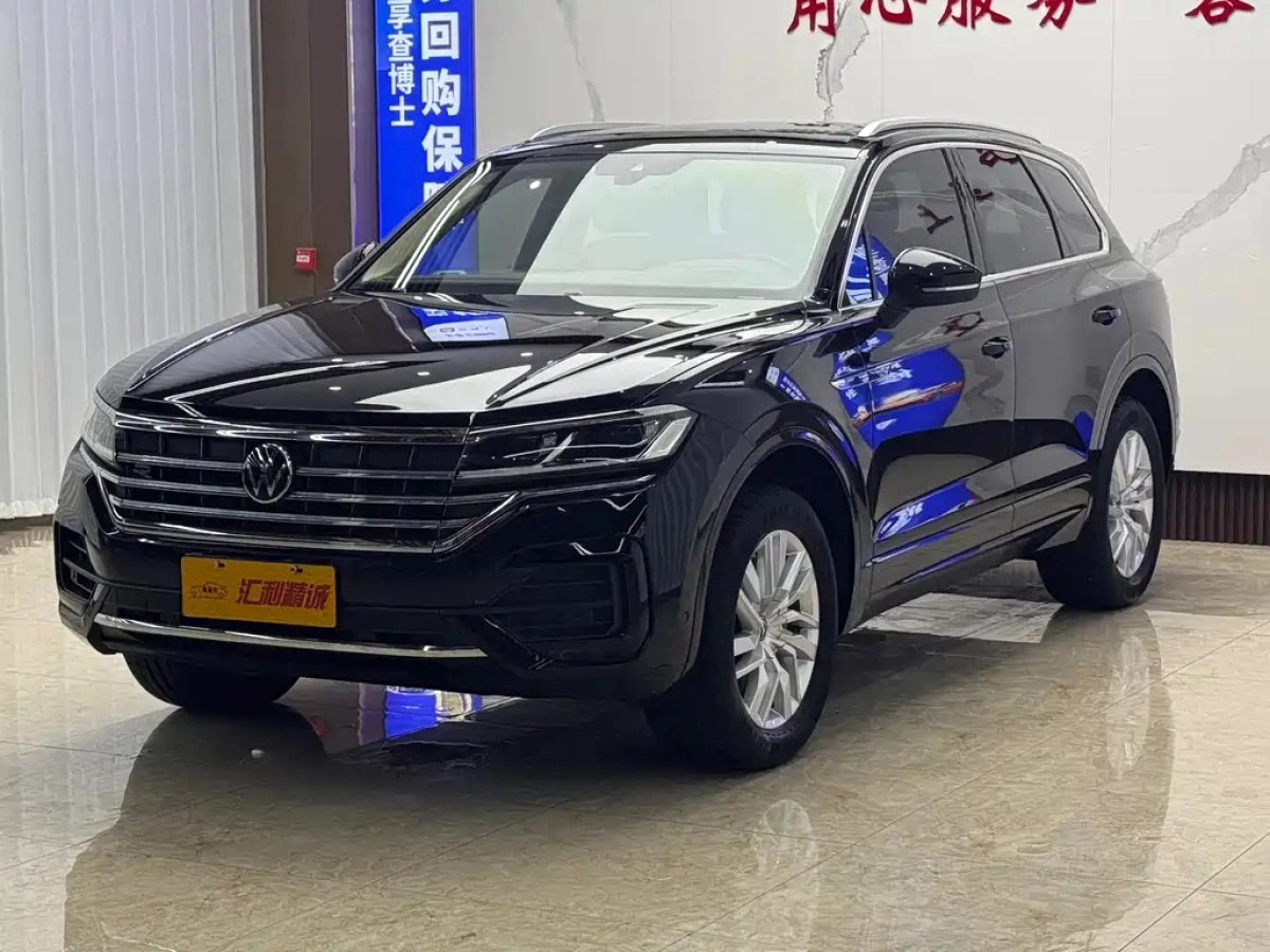 VOLKSWAGEN TOUAREG  2022