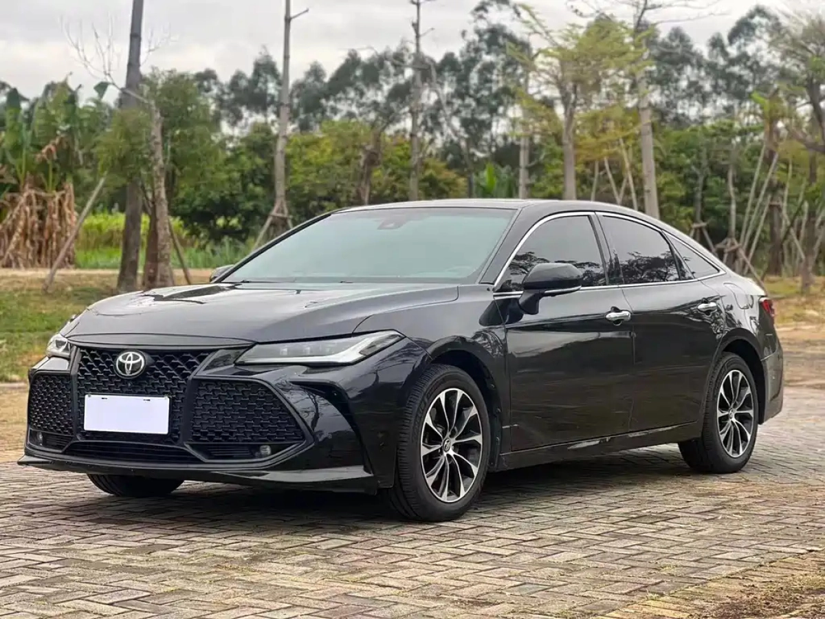 TOYOTA AVALON  2022