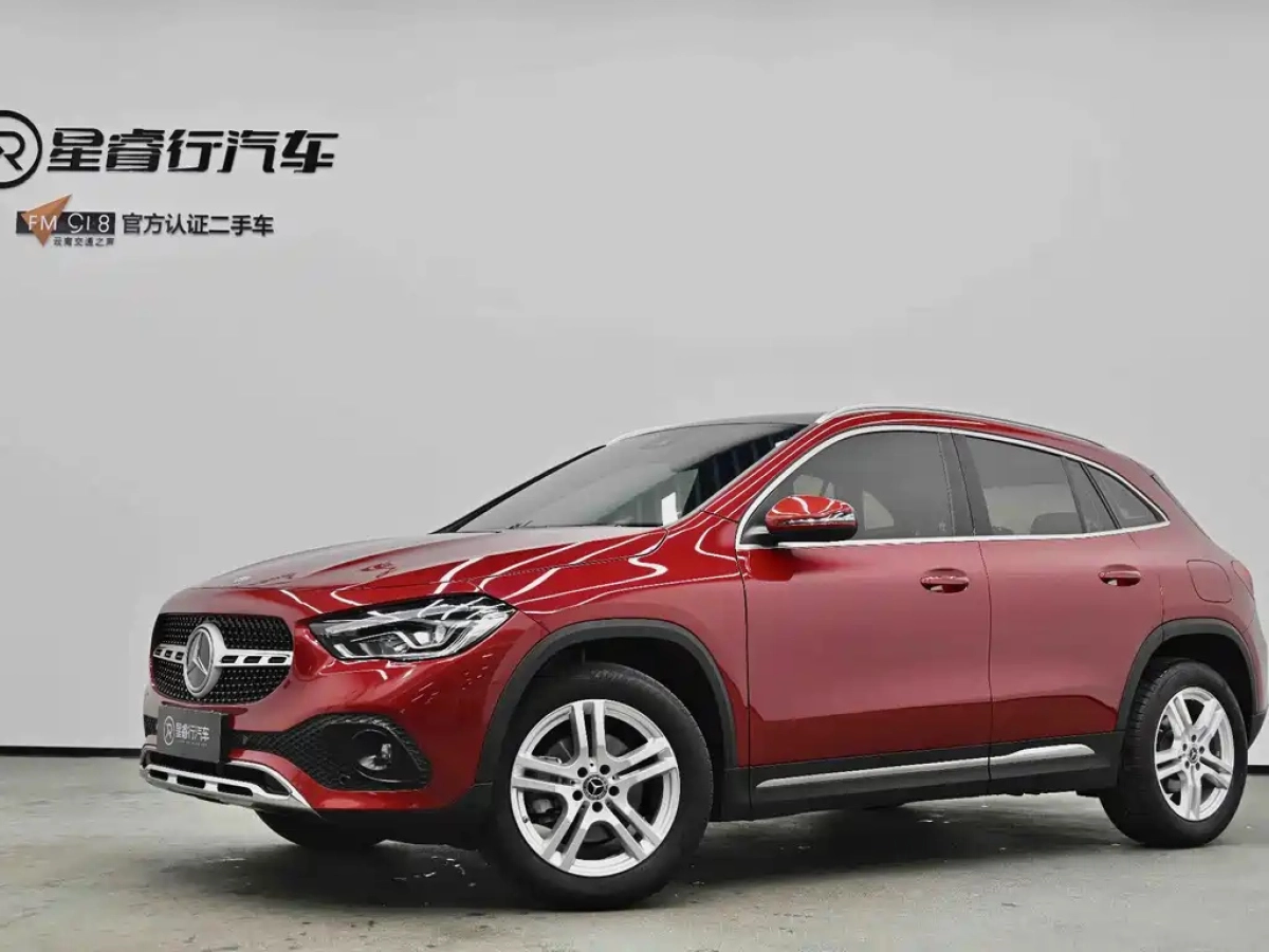 MERCEDES-BENZ GLA  2023