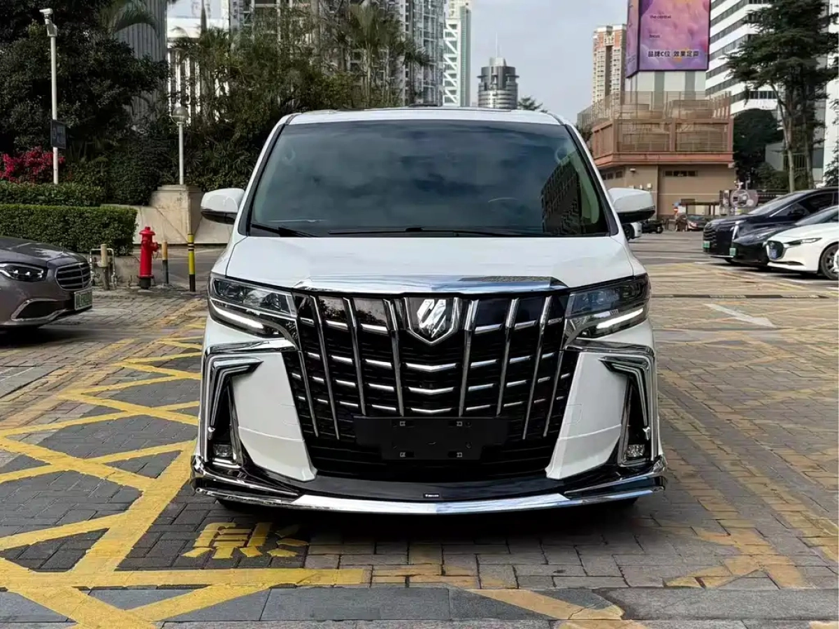 TOYOTA ALPHARD