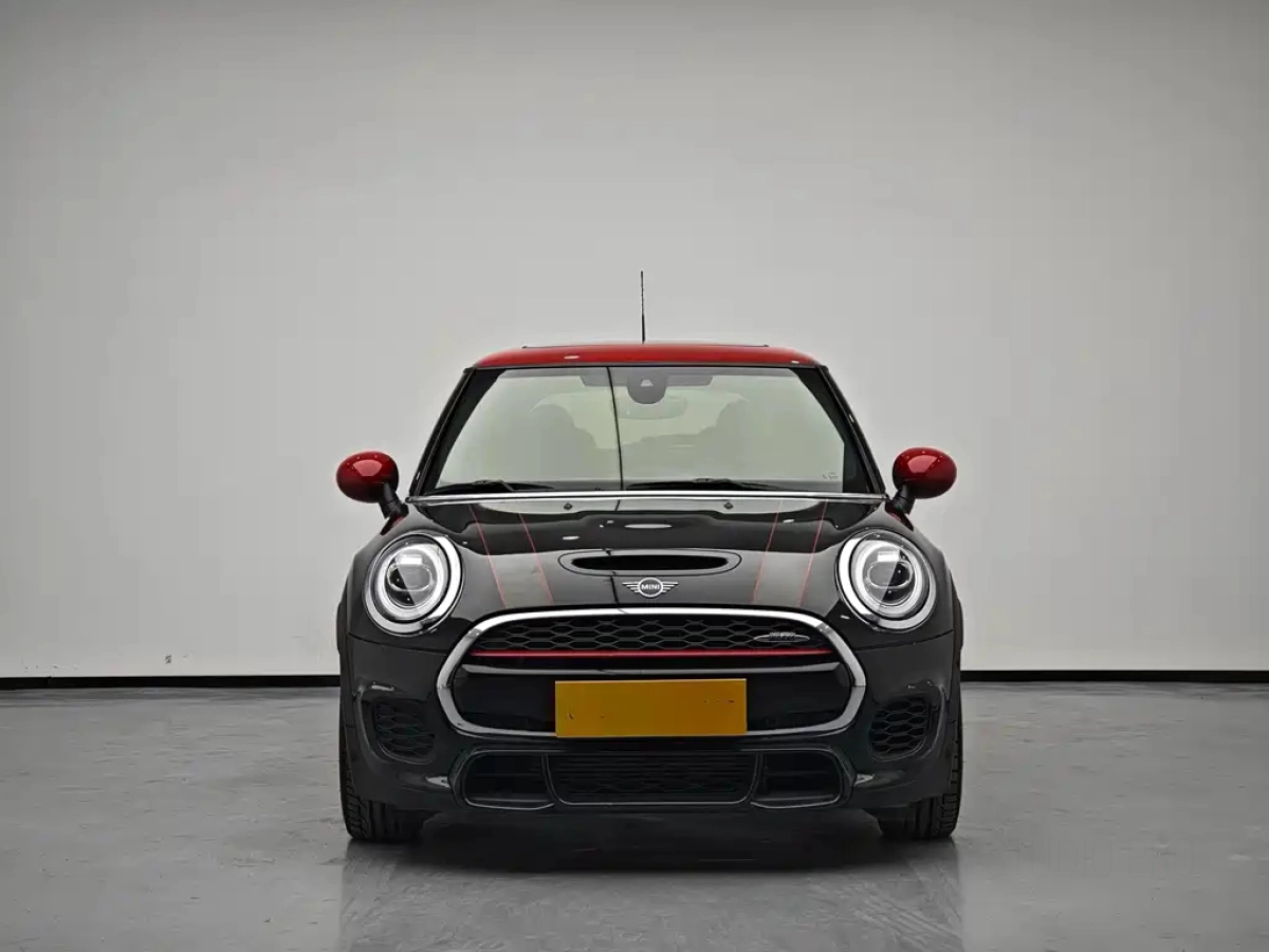 MINI JCW