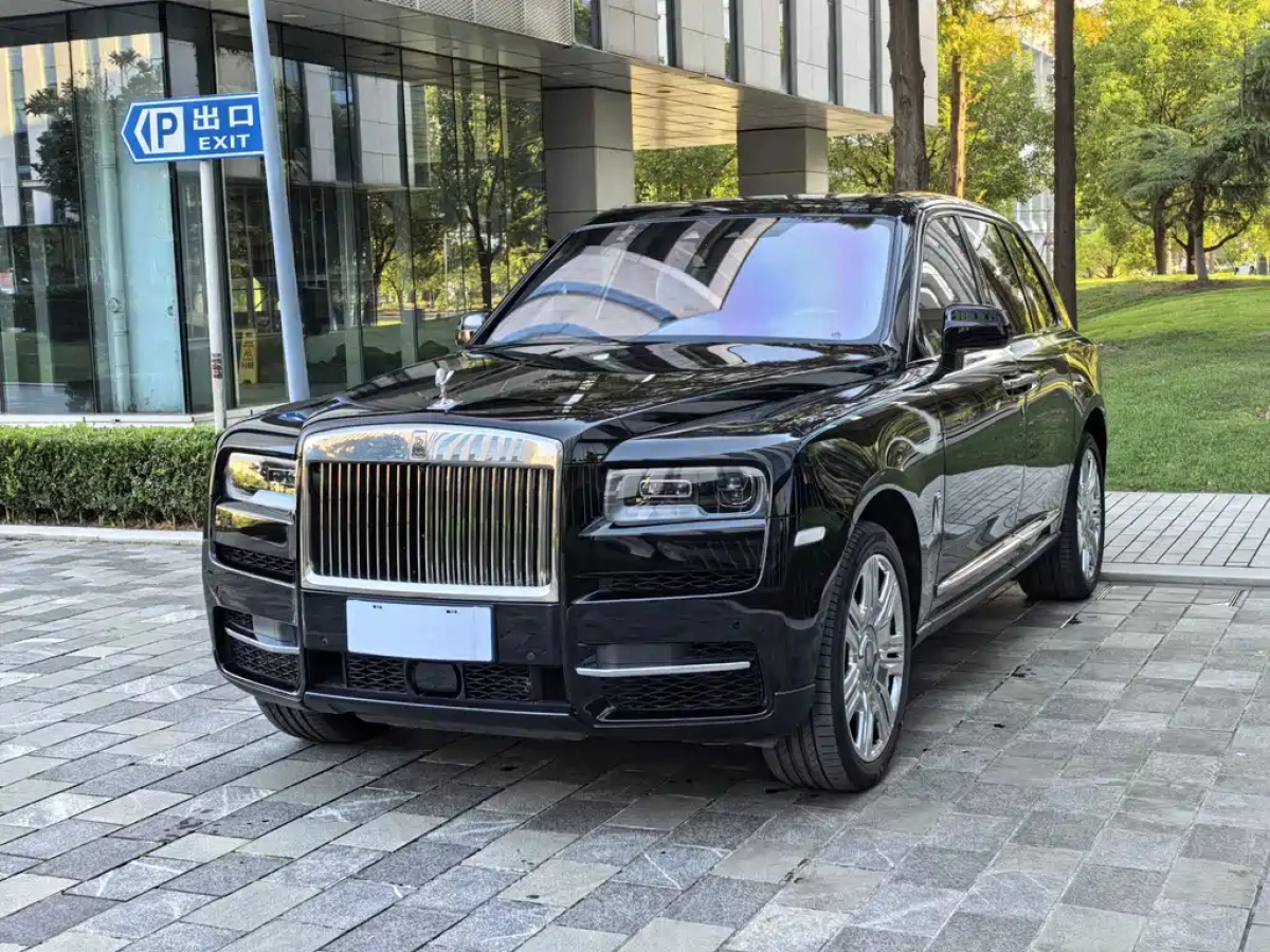 ROLLS ROYCE CULLINAN  2022