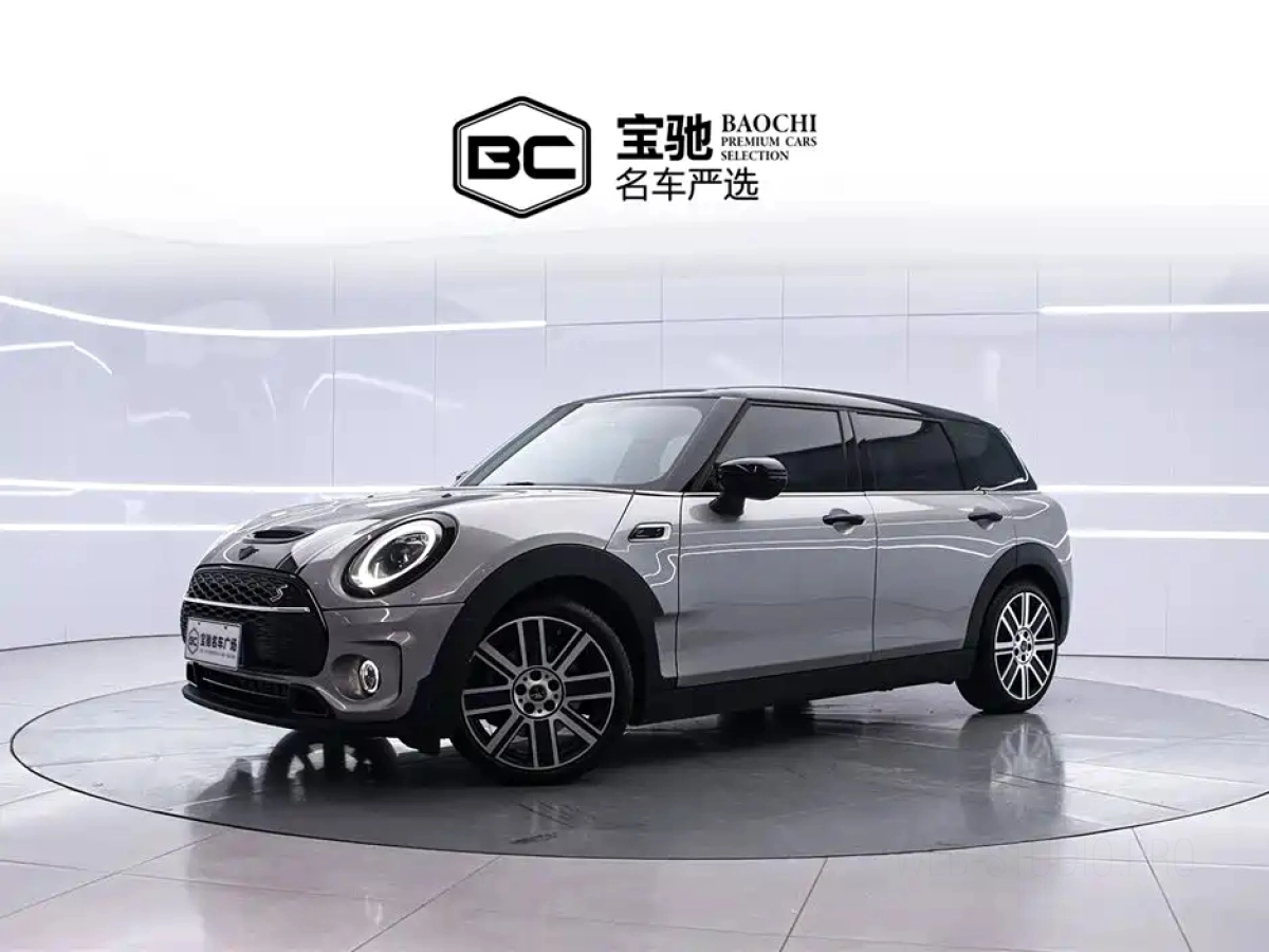 MINI CLUBMAN  2024
