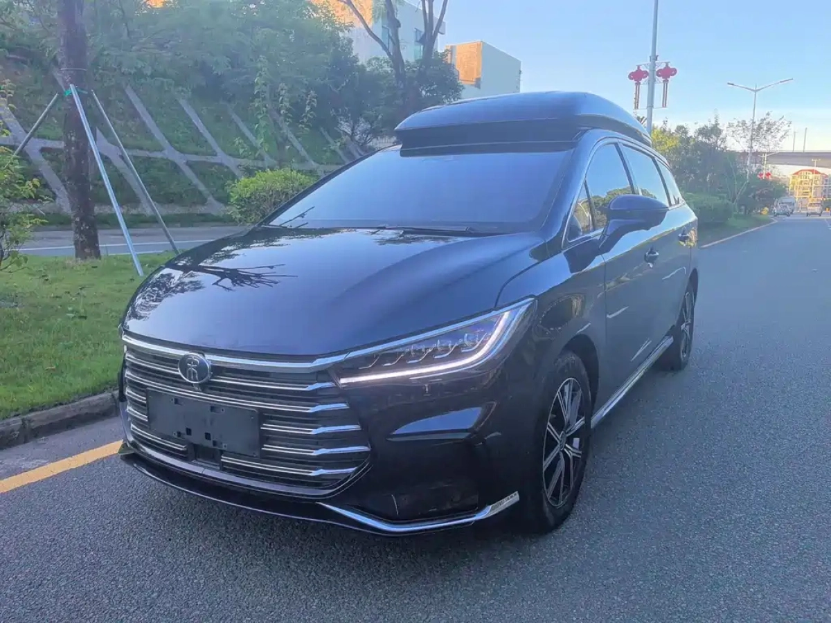 BYD SONG MAX NEW ENERGY  2023
