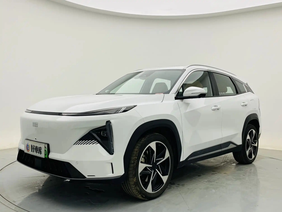 GEELY GALAXY GALAXY L7  2024