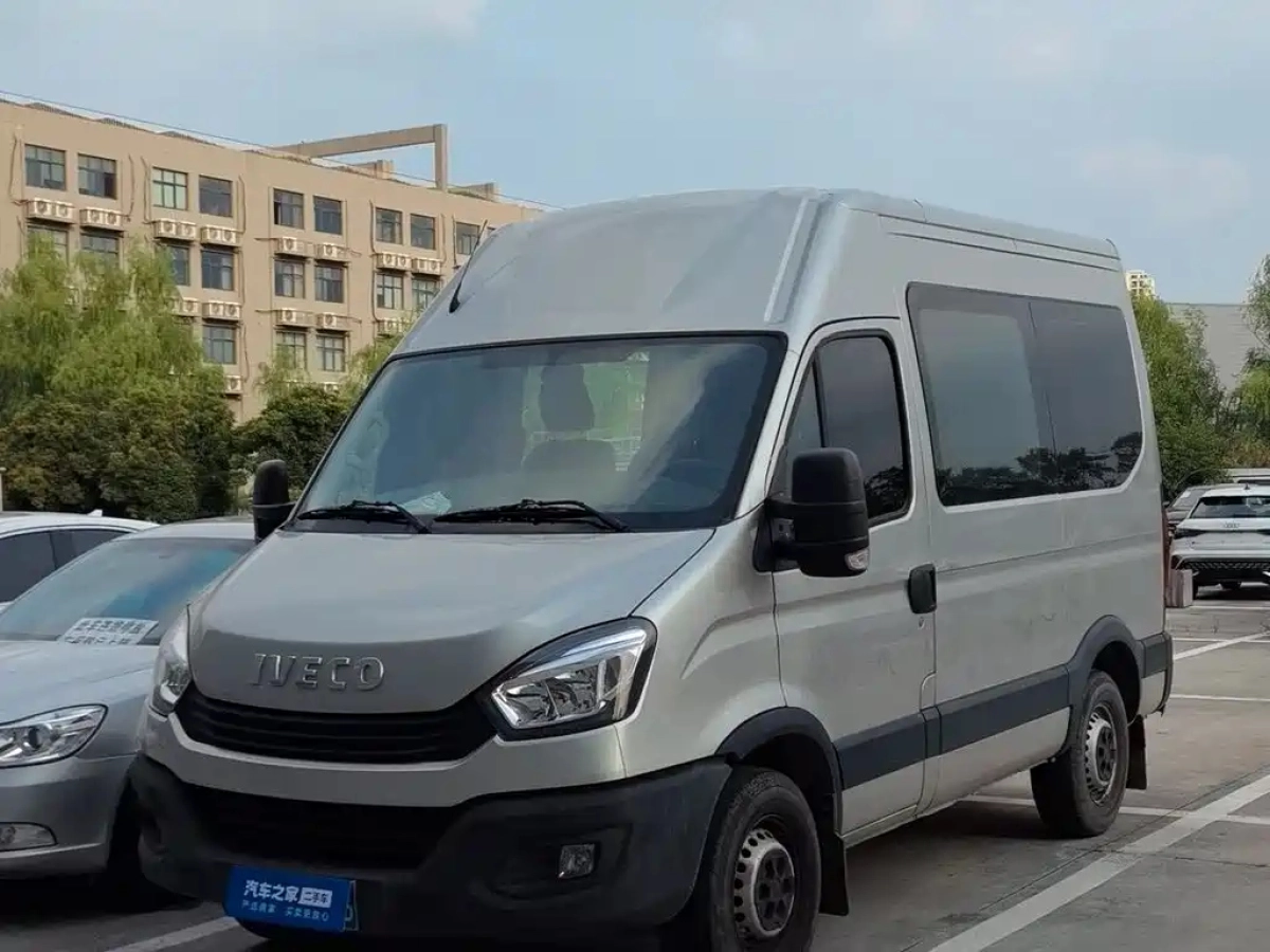 IVECO DAILY  2020