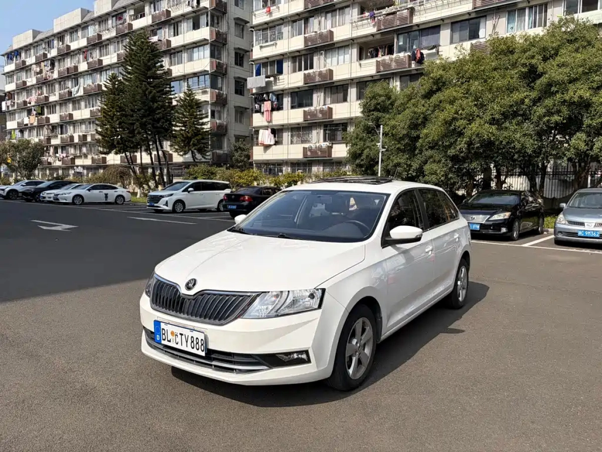 SKODA RAPID SPACEBACK  2019