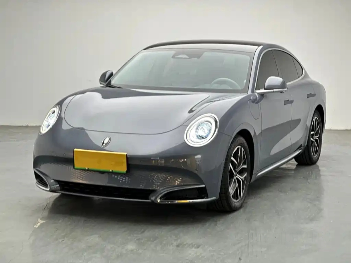 ORA LIGHTNING CAT  2023