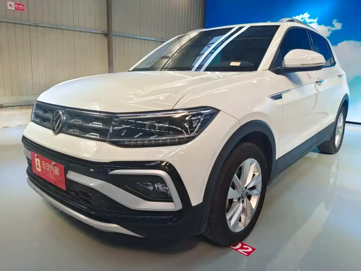 VOLKSWAGEN T-CROSS  2023