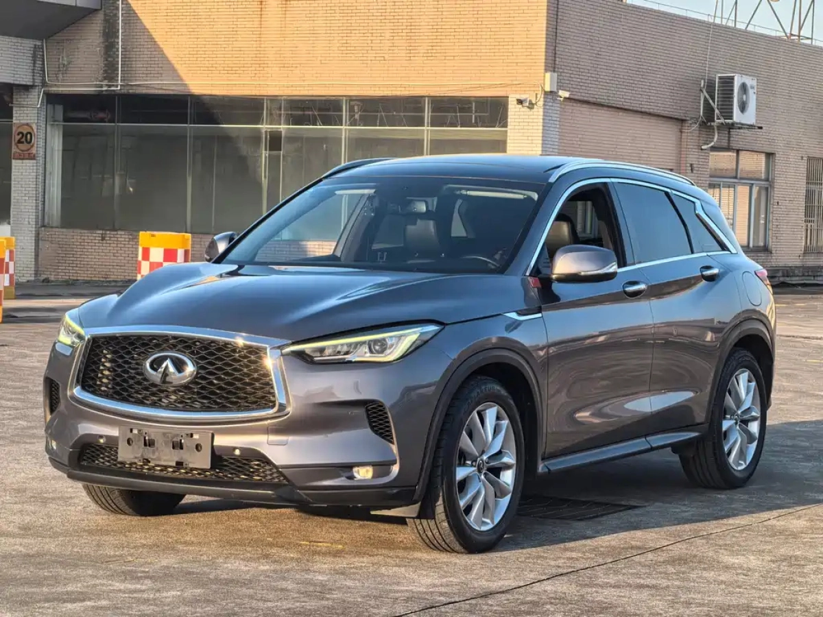 INFINITI QX50  2020